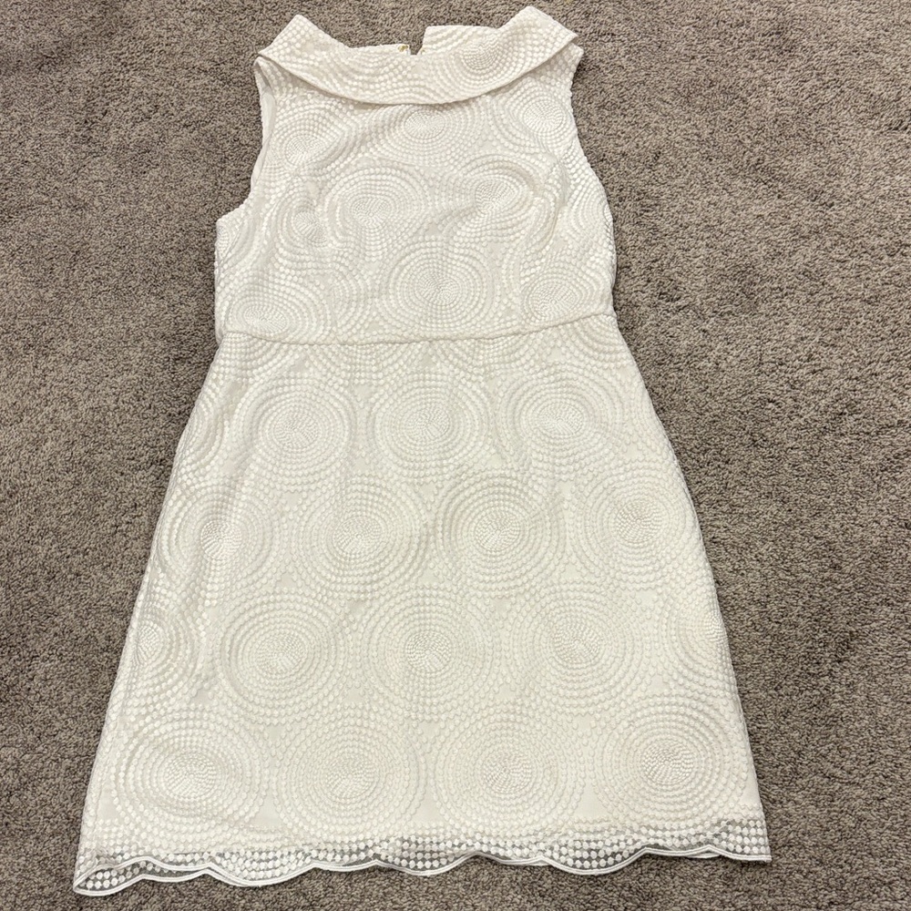 Women’s Trina Turk Sleeveless White Textured Shift Dress with Collar Size 8